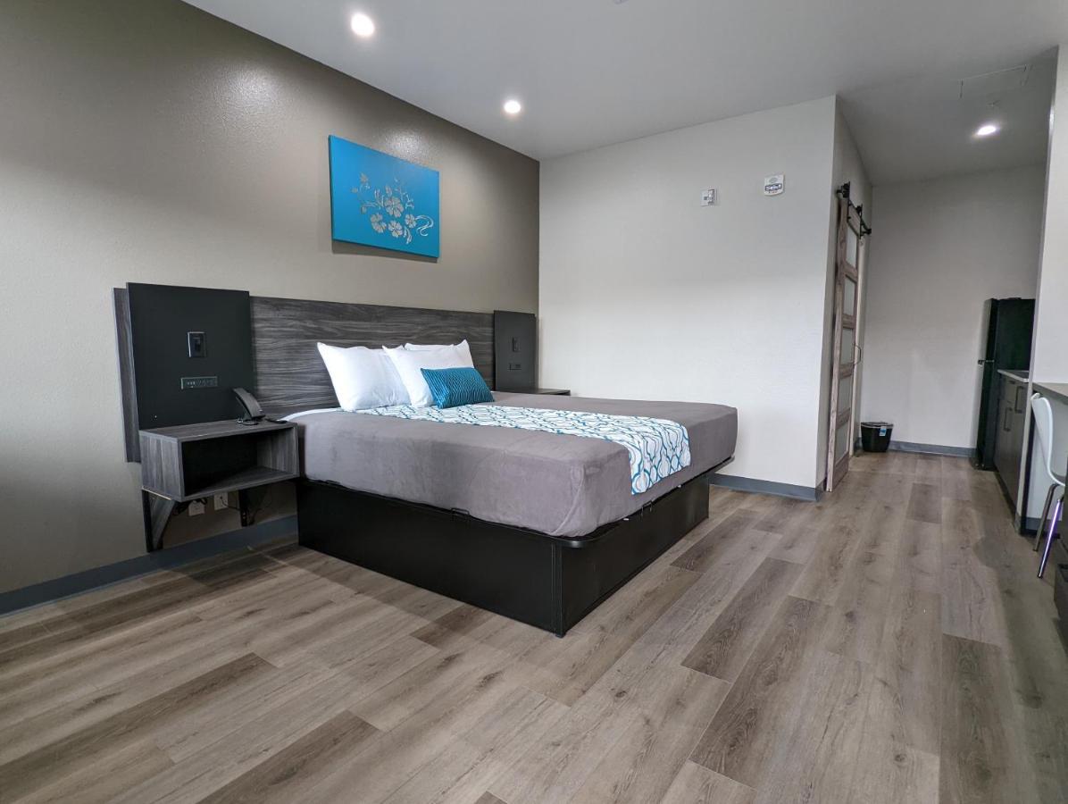 Crystal Inn Galena Park Bagian luar foto